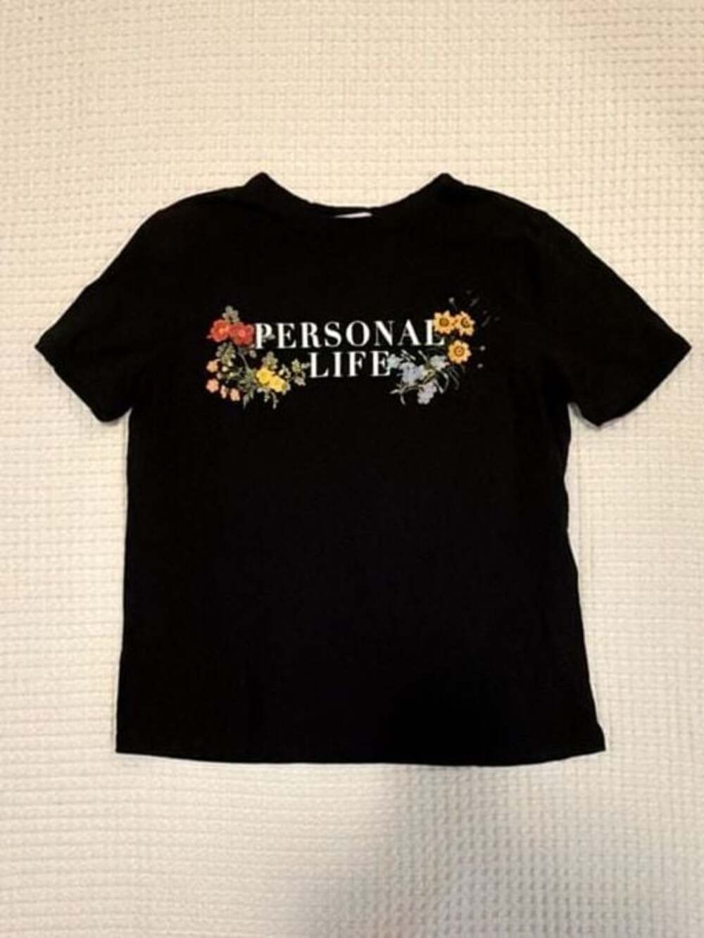 Zara Trafaluc Personal Life Graphic Floral T-Shirt